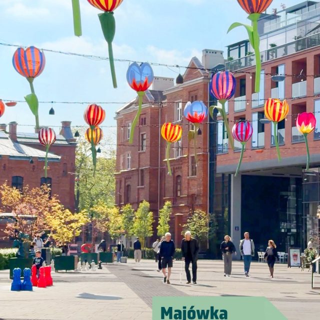Zostajesz w Warszawie na majówkę? ☀️
W Koneserze mamy plan na Twój czas! 👀  Zobacz, co tu możesz robić i wpadnij z wizytą. 😎  #koneser #majówka #warszawa #wydarzenia